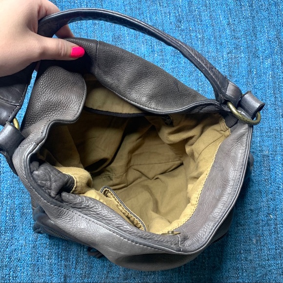 CZ Falconer Geniune Leather Hobo Shoulder Bag - Picture 6 of 7